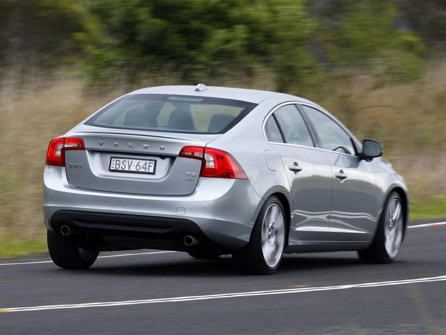  Volvo S60 T6 2011 года  (AU) (фото 10 из 15)